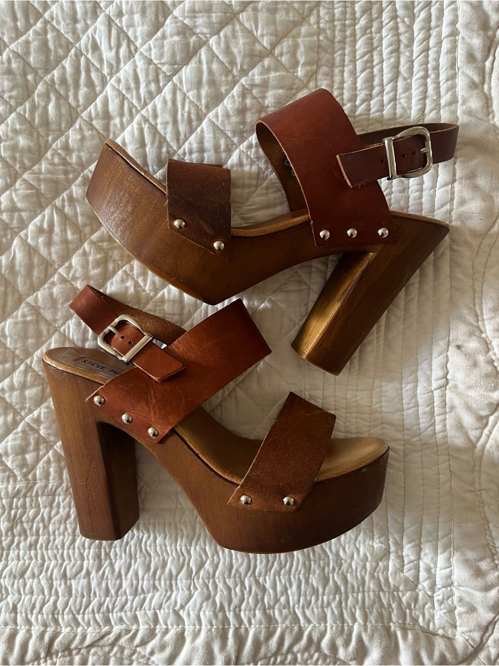 Steve Madden Cognac Leather Platform Sandals